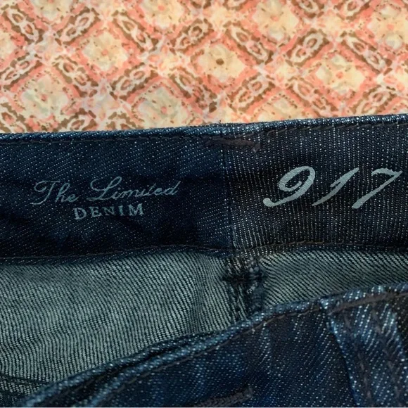The Limited 917 Low Rise Skinny Jeans - Picture 9 of 9